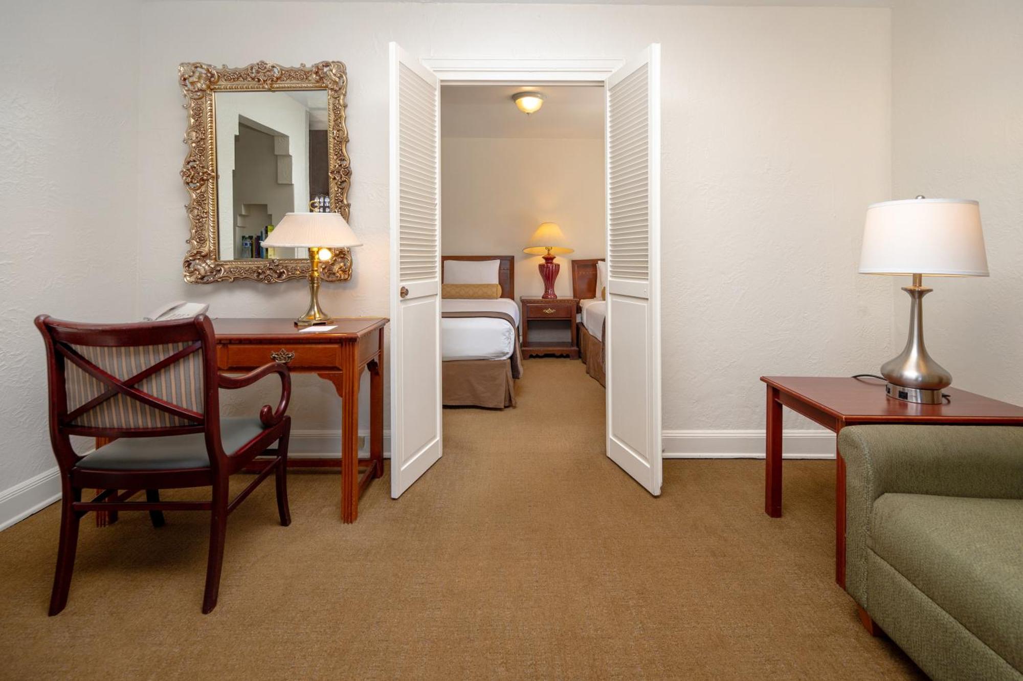 The Baroness Hotel ซีแอตเทิล ภายนอก รูปภาพ
